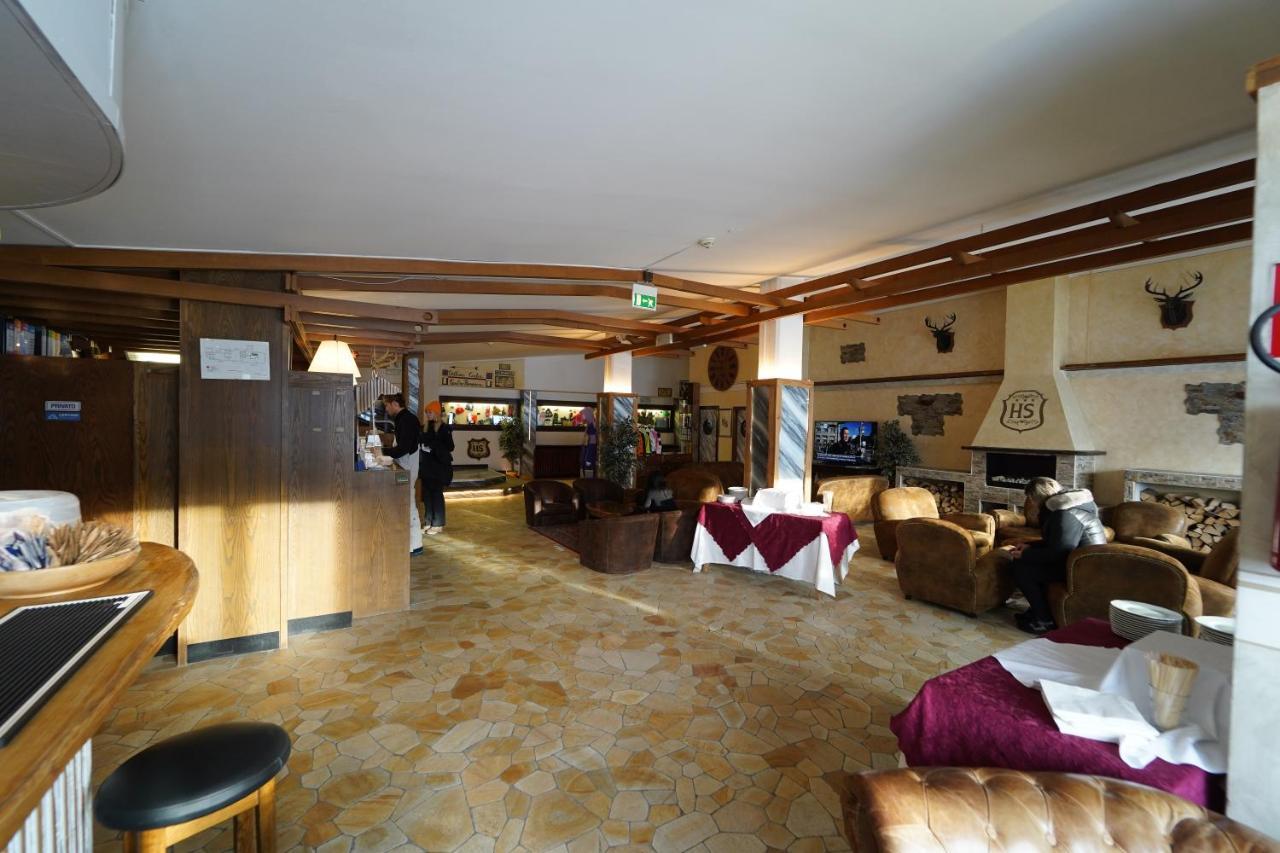 Hotel Lo Stambecco Breuil-Cervinia Εξωτερικό φωτογραφία