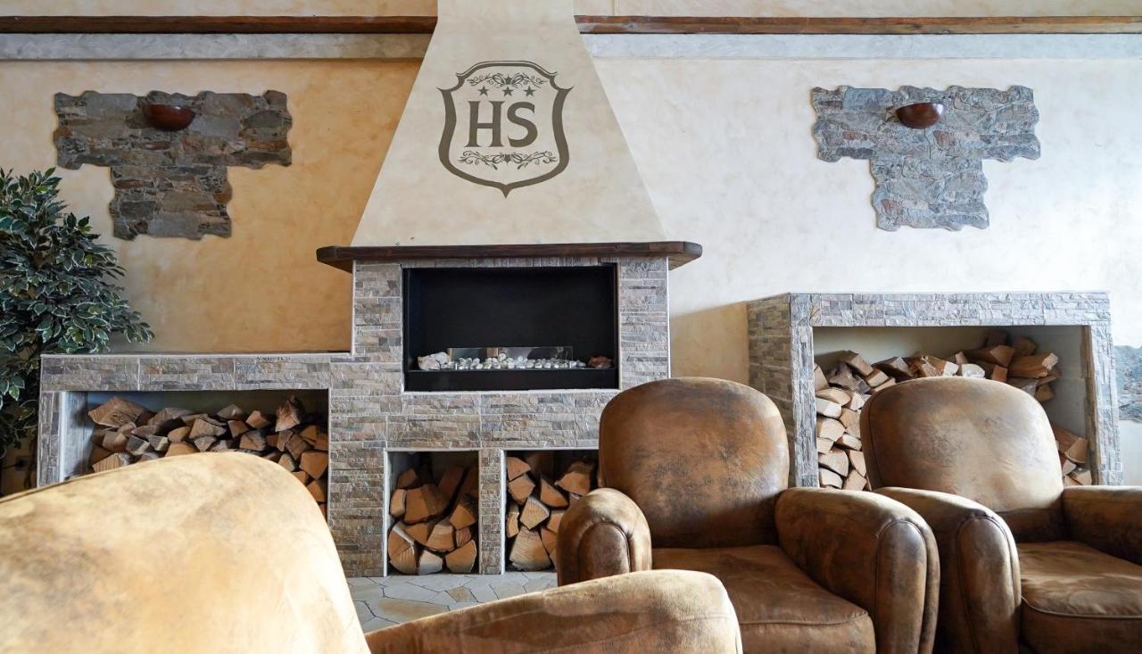 Hotel Lo Stambecco Breuil-Cervinia Εξωτερικό φωτογραφία