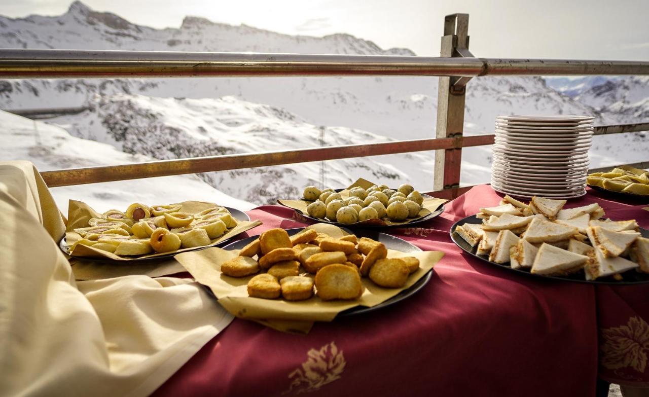 Hotel Lo Stambecco Breuil-Cervinia Εξωτερικό φωτογραφία