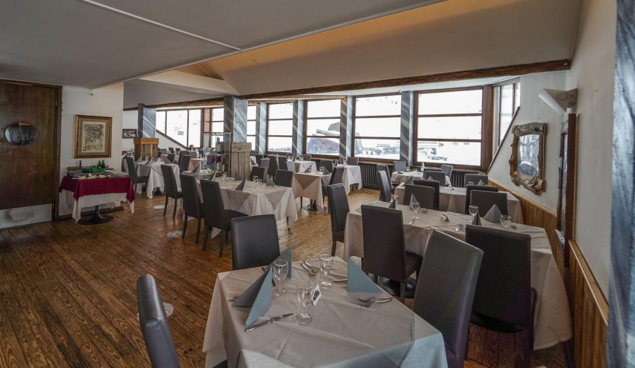 Hotel Lo Stambecco Breuil-Cervinia Εξωτερικό φωτογραφία