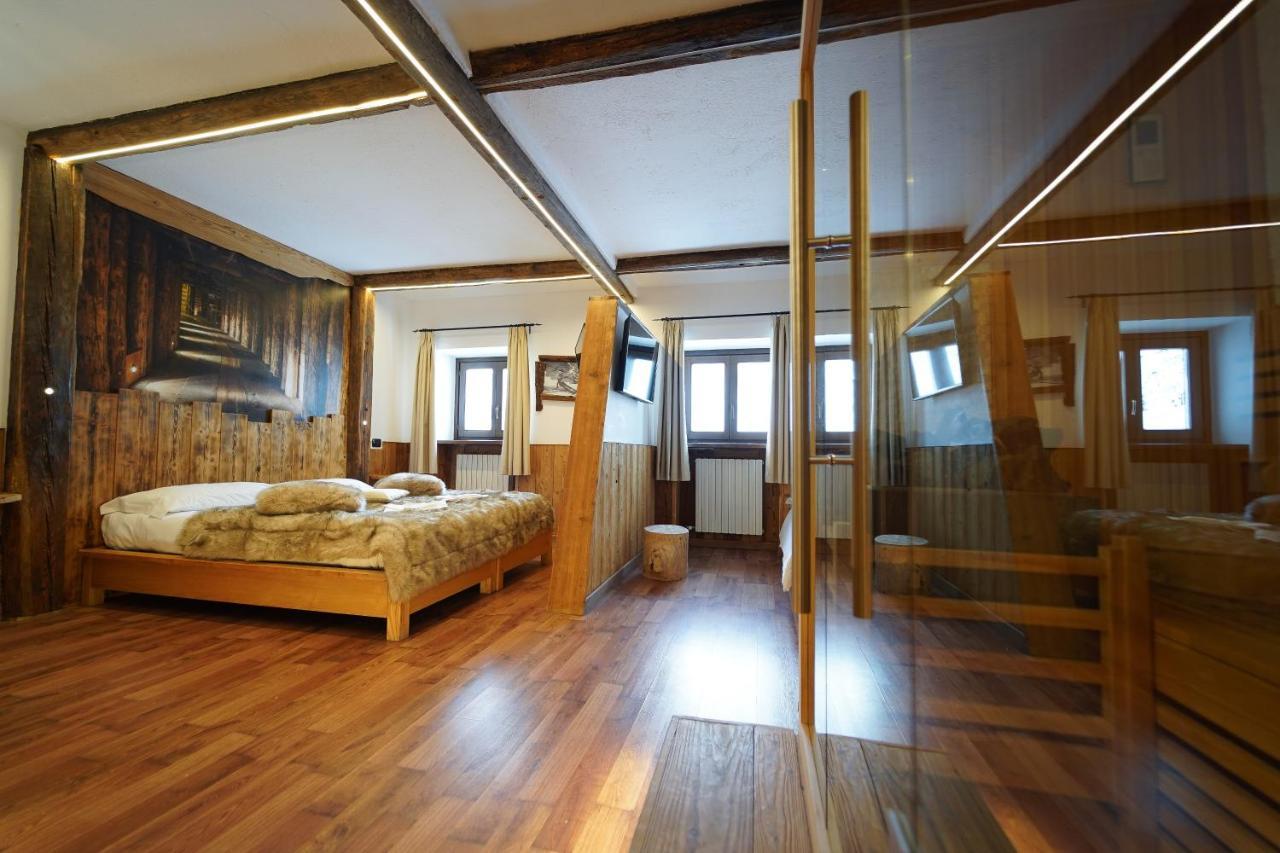 Hotel Lo Stambecco Breuil-Cervinia Εξωτερικό φωτογραφία