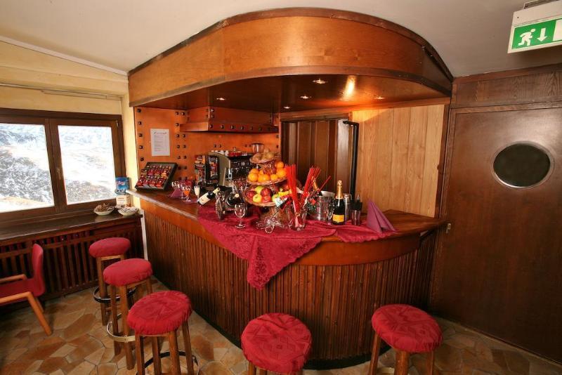 Hotel Lo Stambecco Breuil-Cervinia Εξωτερικό φωτογραφία