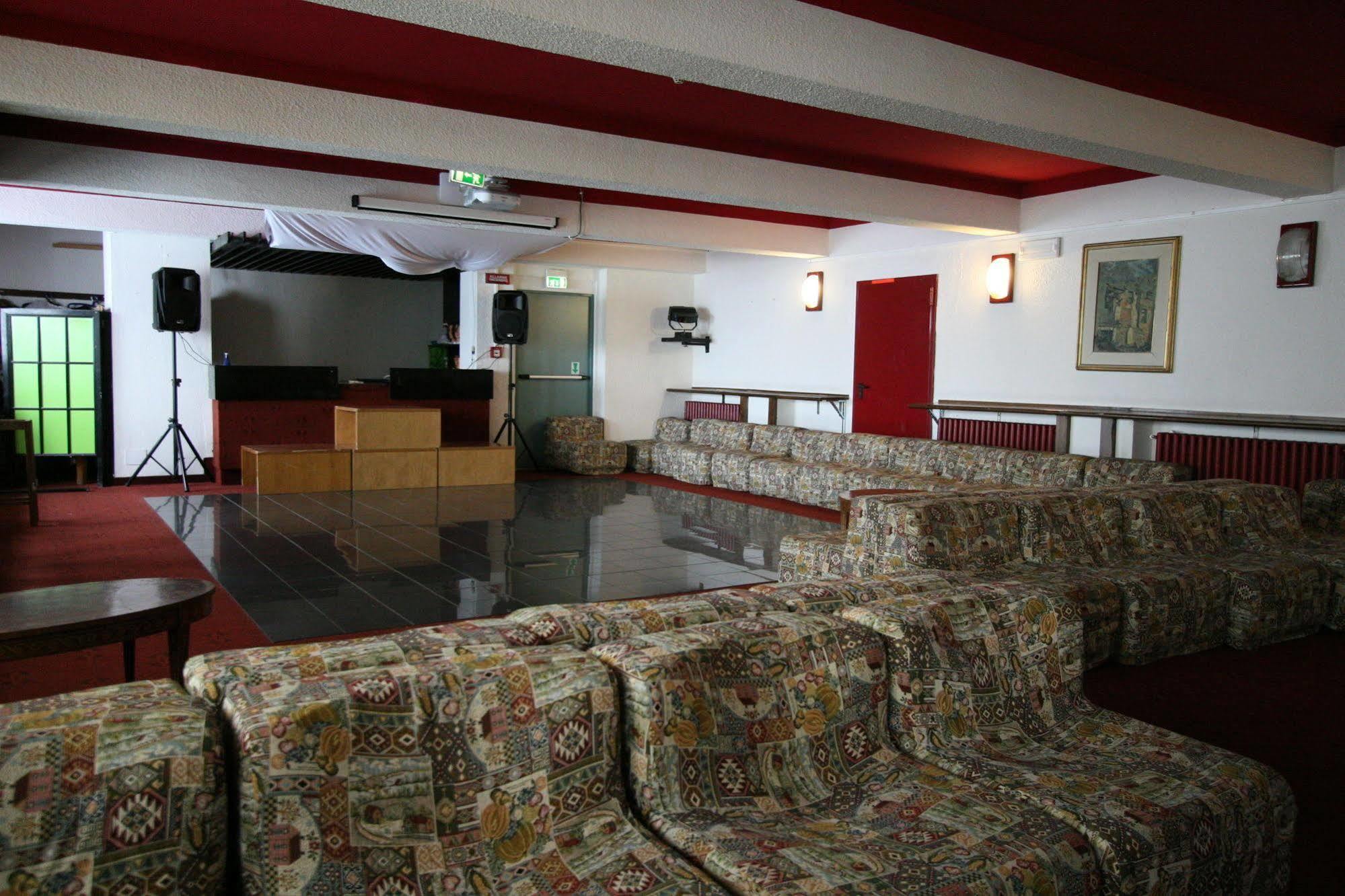 Hotel Lo Stambecco Breuil-Cervinia Εξωτερικό φωτογραφία