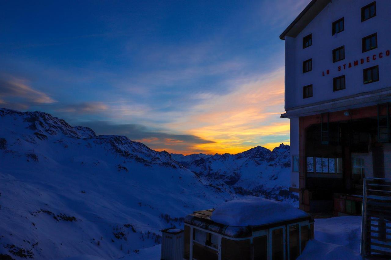 Hotel Lo Stambecco Breuil-Cervinia Εξωτερικό φωτογραφία