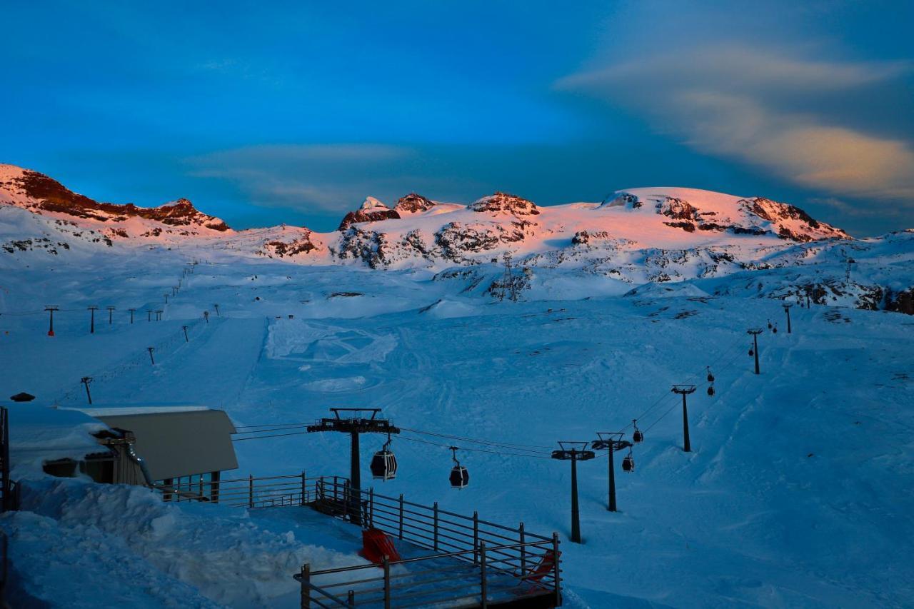 Hotel Lo Stambecco Breuil-Cervinia Εξωτερικό φωτογραφία